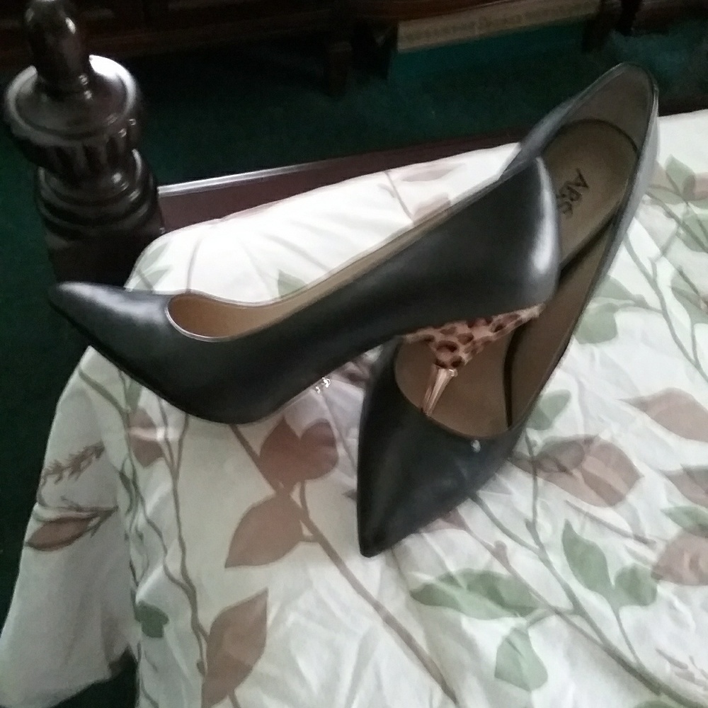 Women's Dress Shoe